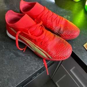 Puma Indoor Soccer Shoes